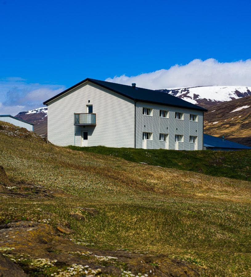 Salthus Guesthouse Skagastrond Exterior photo