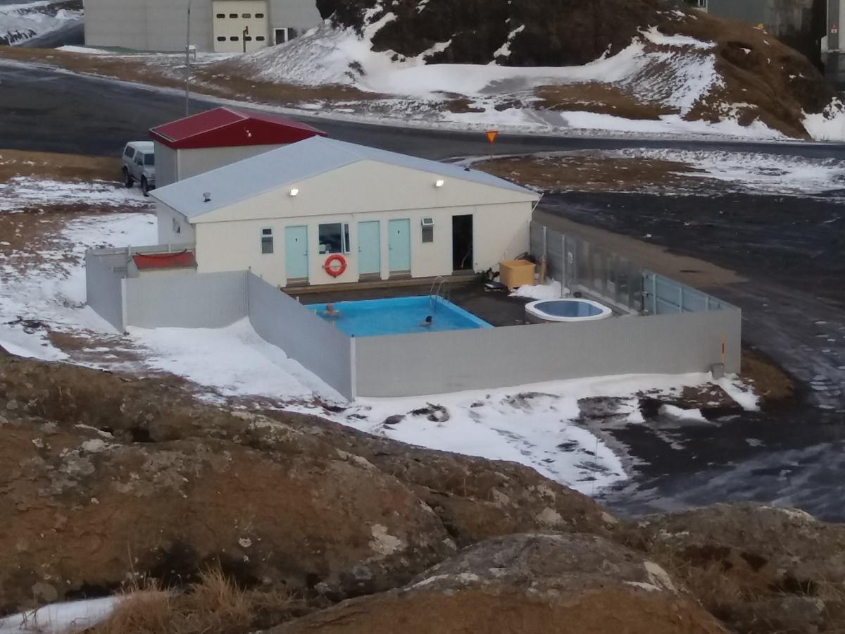 Salthus Guesthouse Skagastrond Exterior photo